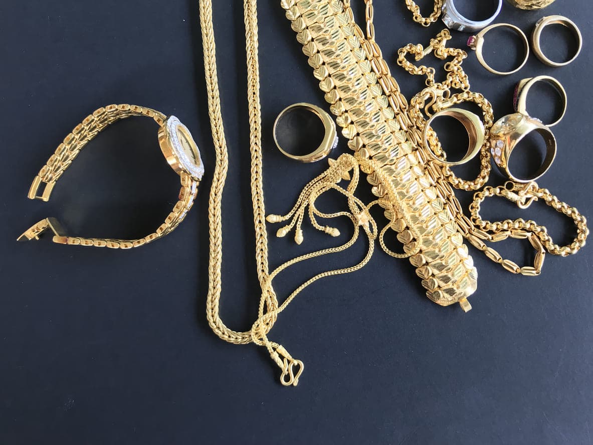 Gold Uhr, Kette, Ringe